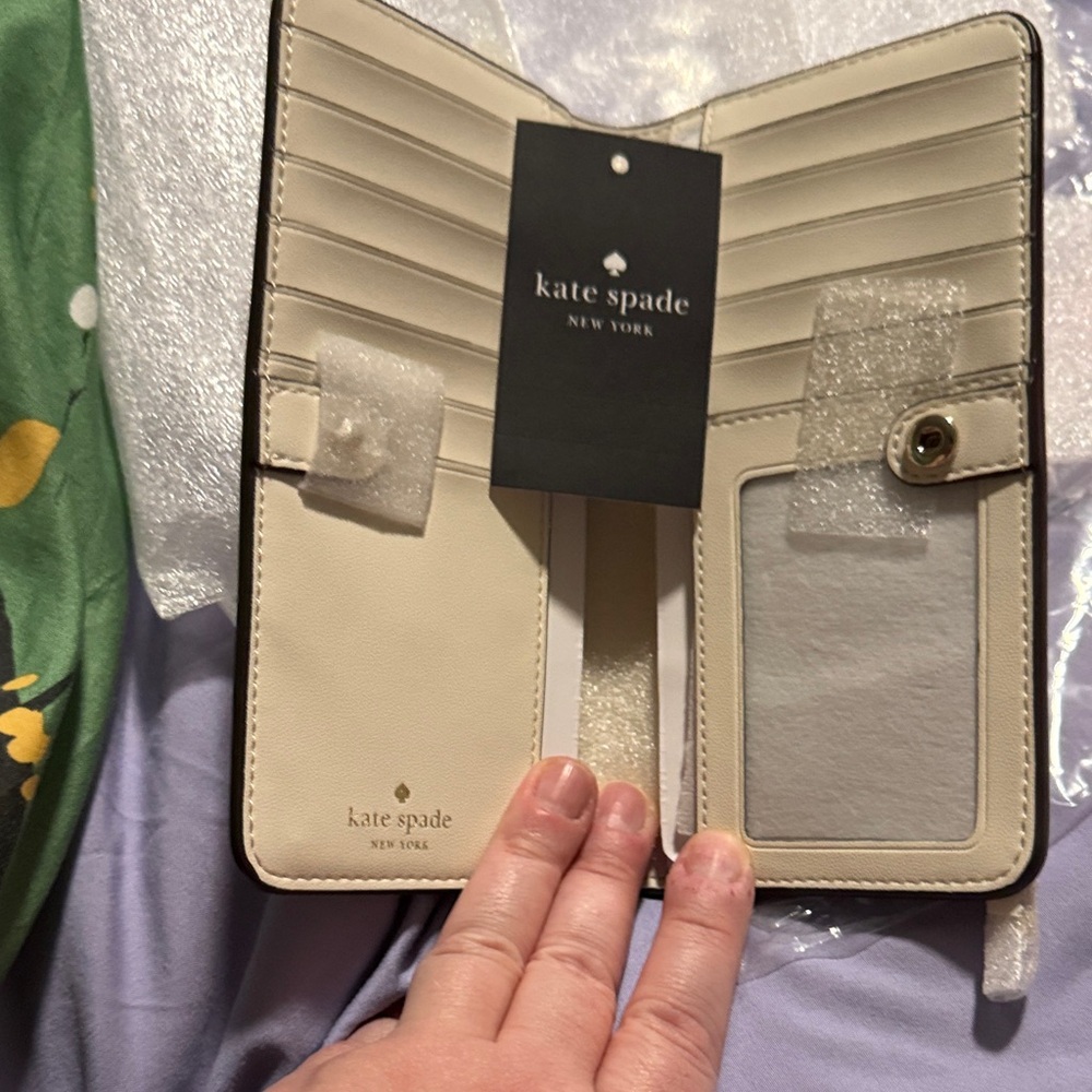 Kate Spade Cream Wallet